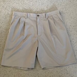Izod Mens Shorts, 38W/9.5L, Beige